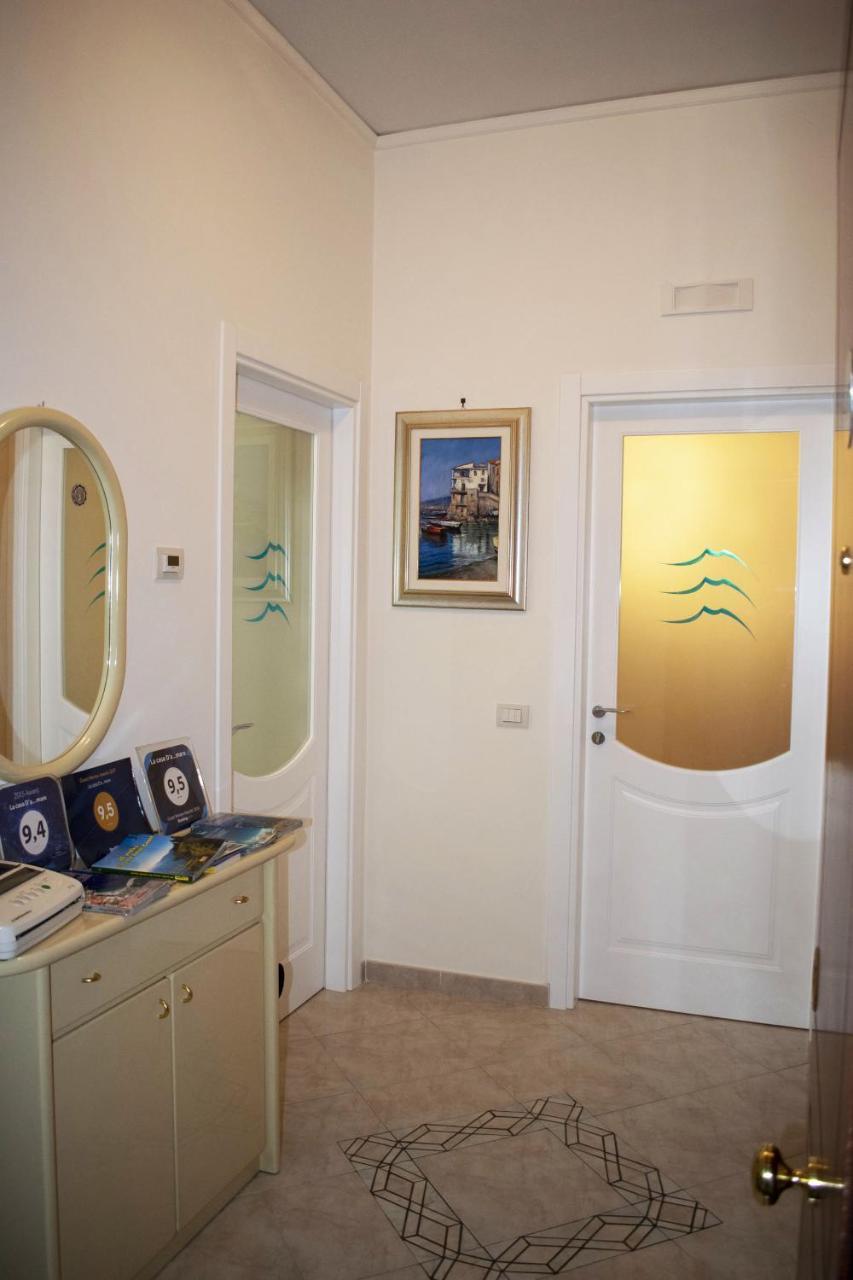 לינה וארוחת בוקר מאיורי La Casa D'A...Mare מראה חיצוני תמונה